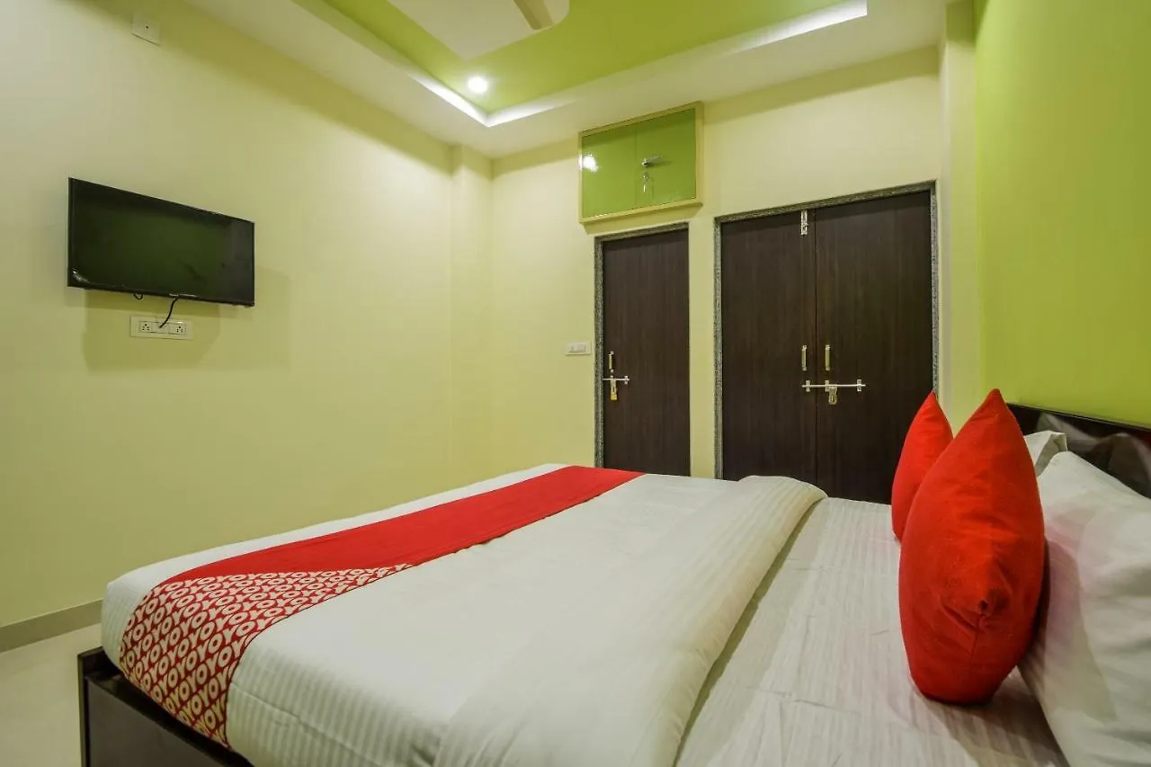***  Oyo 35734 F Cube Hotel Udaipur India